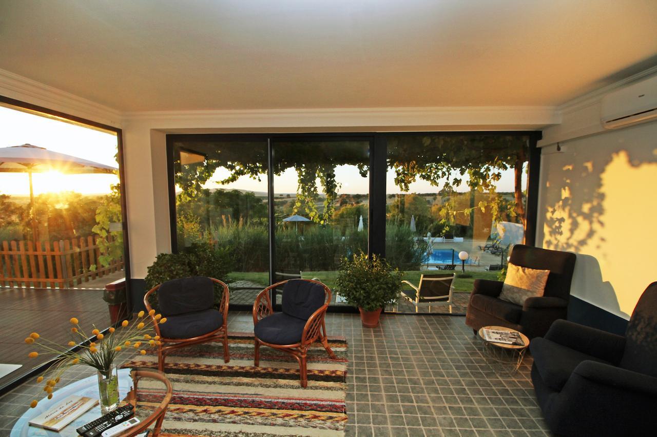 Monte Do Colmeal - Country House & Wine Guest House Mourao Exterior photo